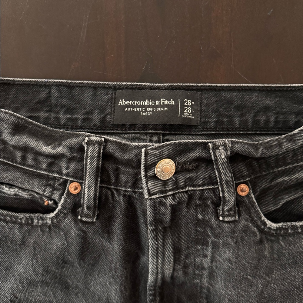 Abercrombie & Fitch Men's Washed Black Baggy Authentic Rigid Denim Jeans (28x28)